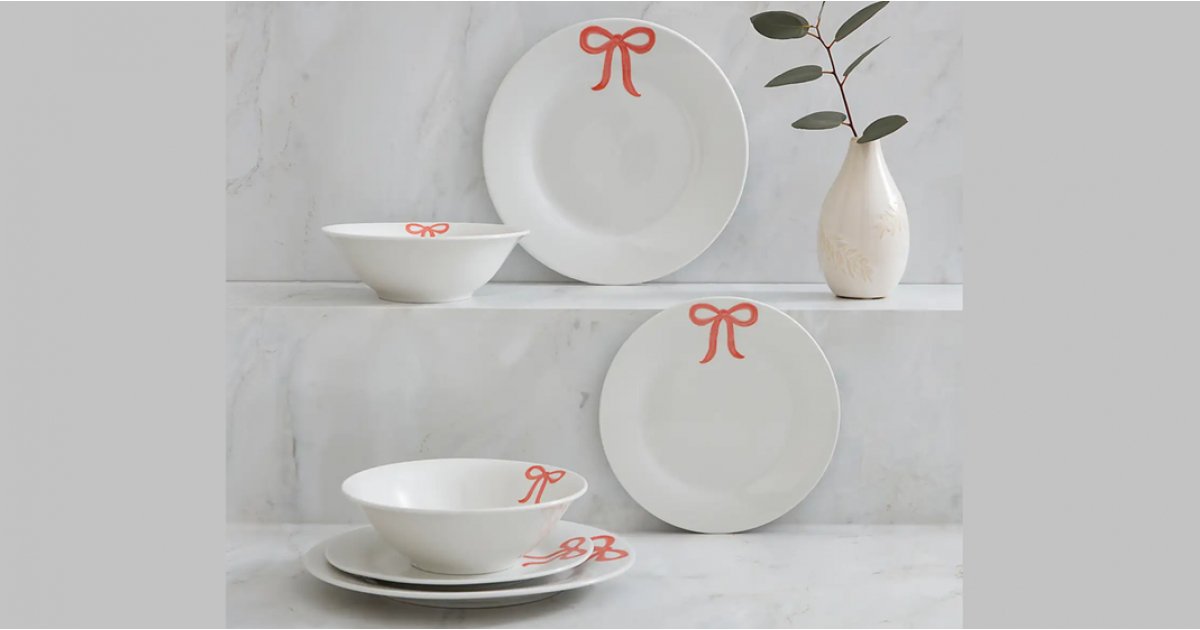 Pink Bow 12 Piece Dinner Set £16 @ Dunelm