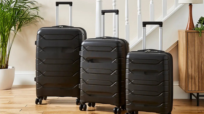 Set of 3 Black Hard Shell Suitcases £55.20 @ Dunelm