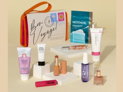 Boots Mini Holiday Beauty Bag £35 @ Boots