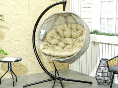 Outsunny Hanging Egg Chair £74.96