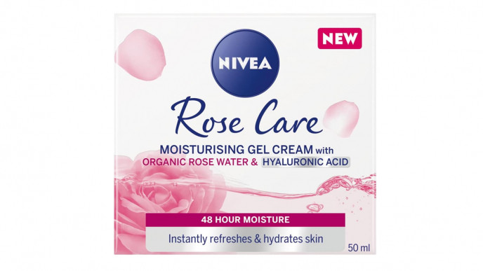 NIVEA Soft Rose 24h Day Cream (50 ml) £2.25 @ Amazon
