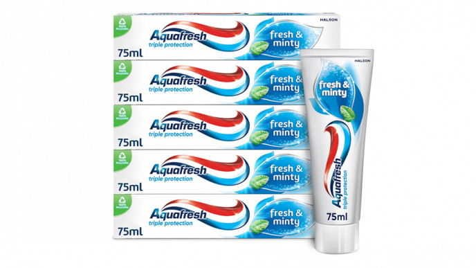 Aquafresh Toothpaste Triple Protection Fresh & Minty, Pack of 5 x 75ml £4.27 @ Amazon