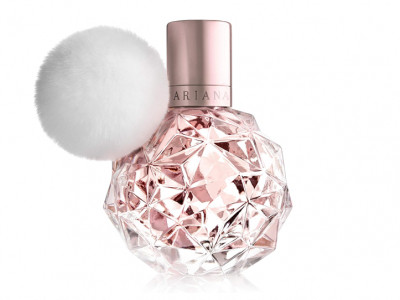 Ariana Grande Ari EDP Spray 100ml £26.50