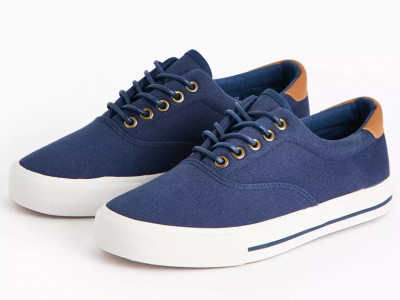 Men's Navy Canvas Lace Up Shoe £5.40