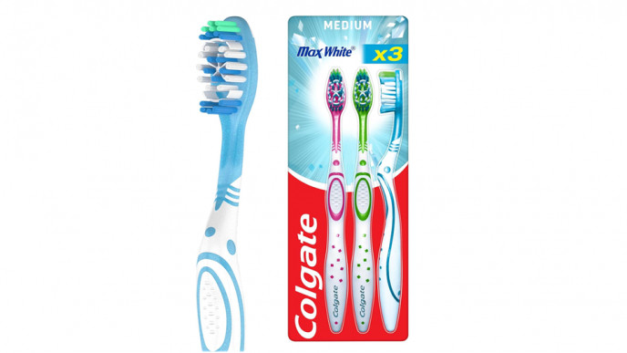 Colgate Max White Medium Toothbrushes 3 Pack £1.83 @ Amazon